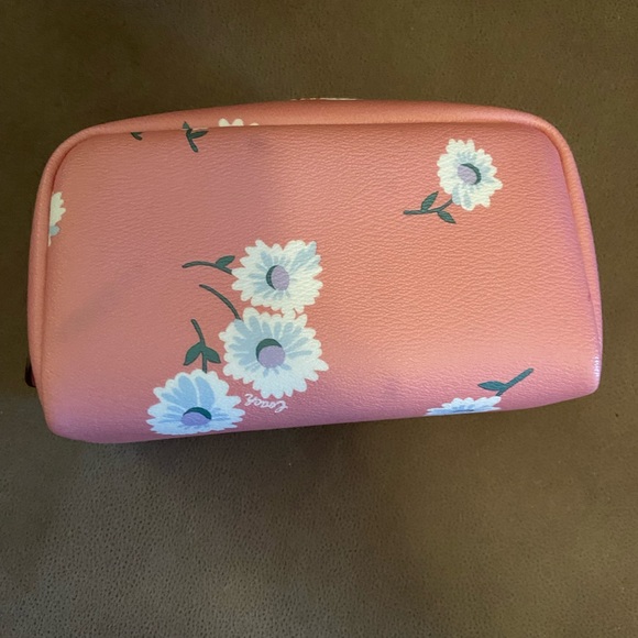 Coach cosmetic case Daisy print - Picture 2 of 6